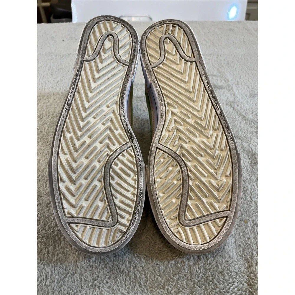 Nike Women's Court‎ Legacy Lift Low Top Happy Place Casual Sneaker Shoes Size 10